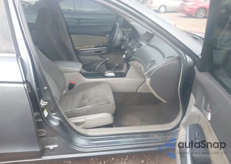 2008 Honda Accord 2.4 Ex from USA, damaged, VIN 1HGCP26778A033819